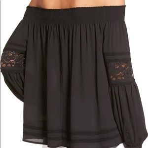 NWT- Chelsea28 Off the Shoulder Peasant Top- LARGE